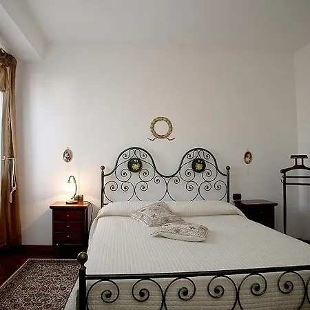 Criro Apartmanhotel Marina Palmense